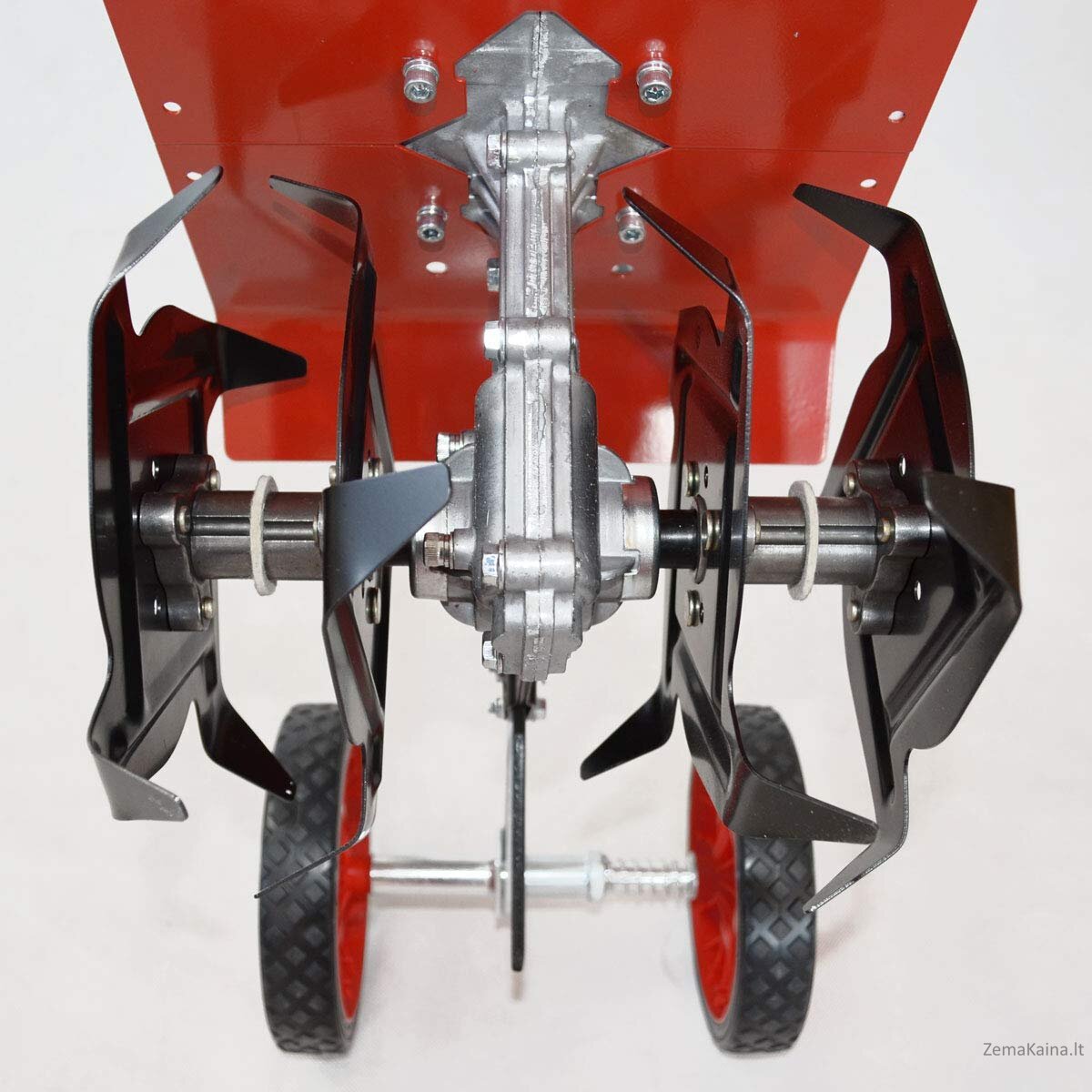 benzininis kultivatorius