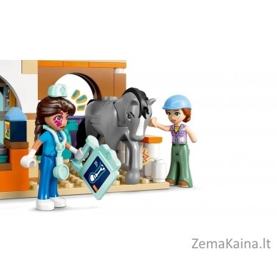 LEGO FRIENDS 42651 Horse and Pet Vet Clinic 7